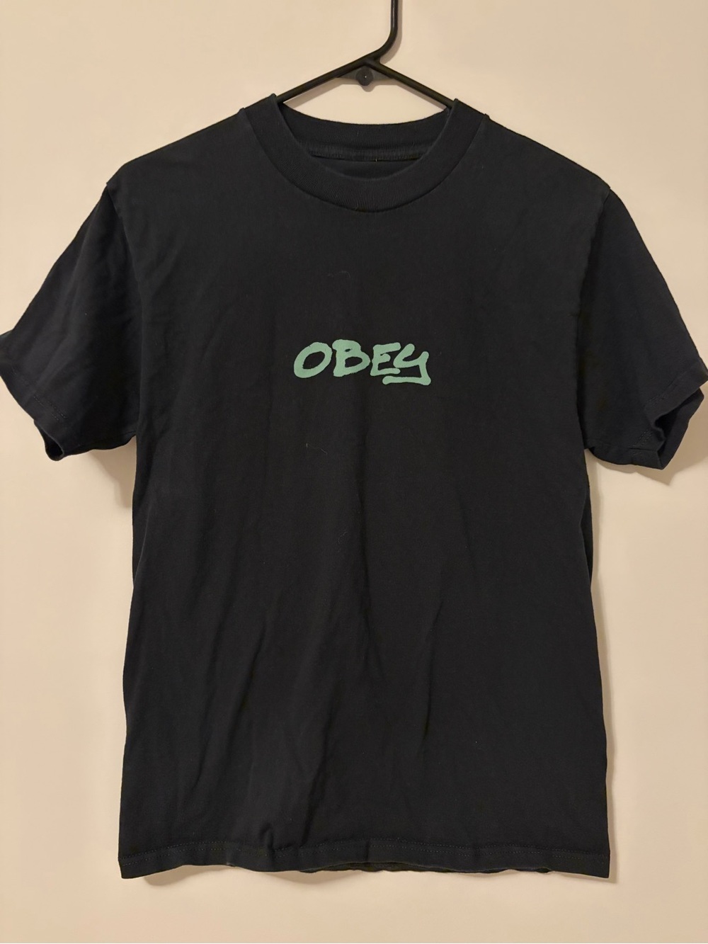 Obey Black Short Sleeve Tee with Green Script Logo men’s Medium